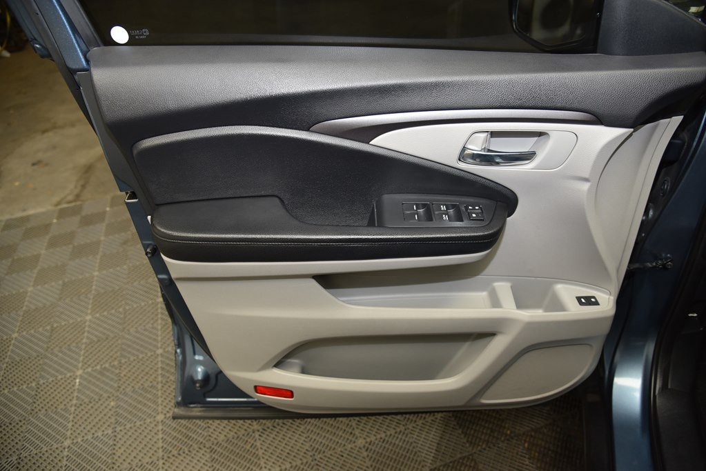 2016 Honda Pilot Image 31
