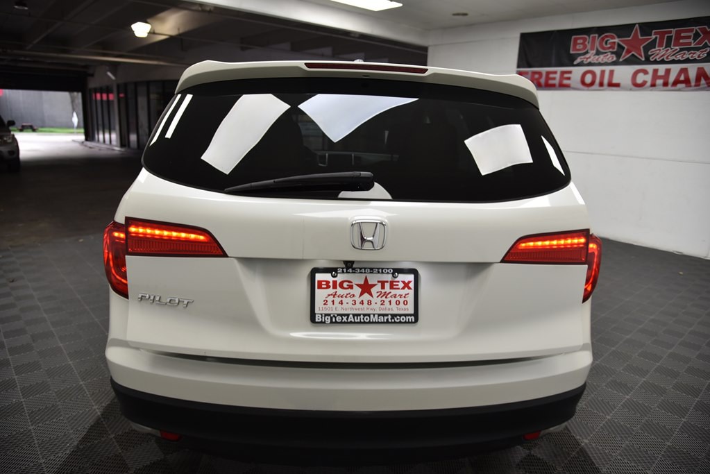 2016 Honda Pilot Image 17
