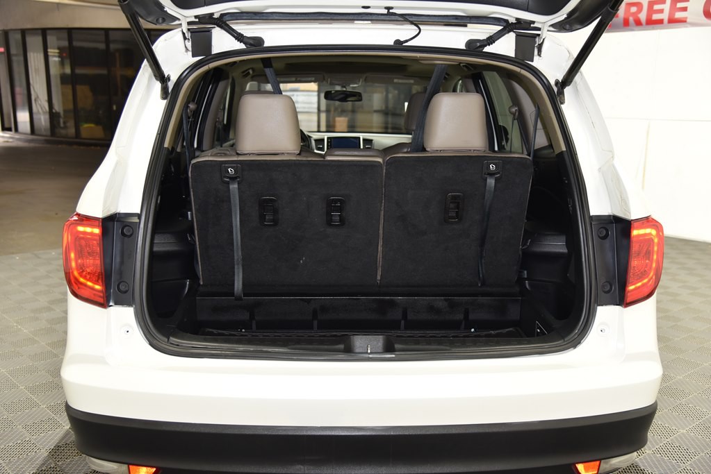 2016 Honda Pilot Image 23