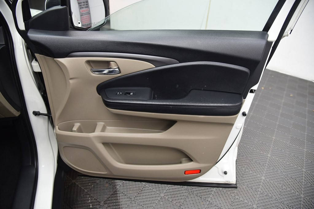 2016 Honda Pilot Image 38