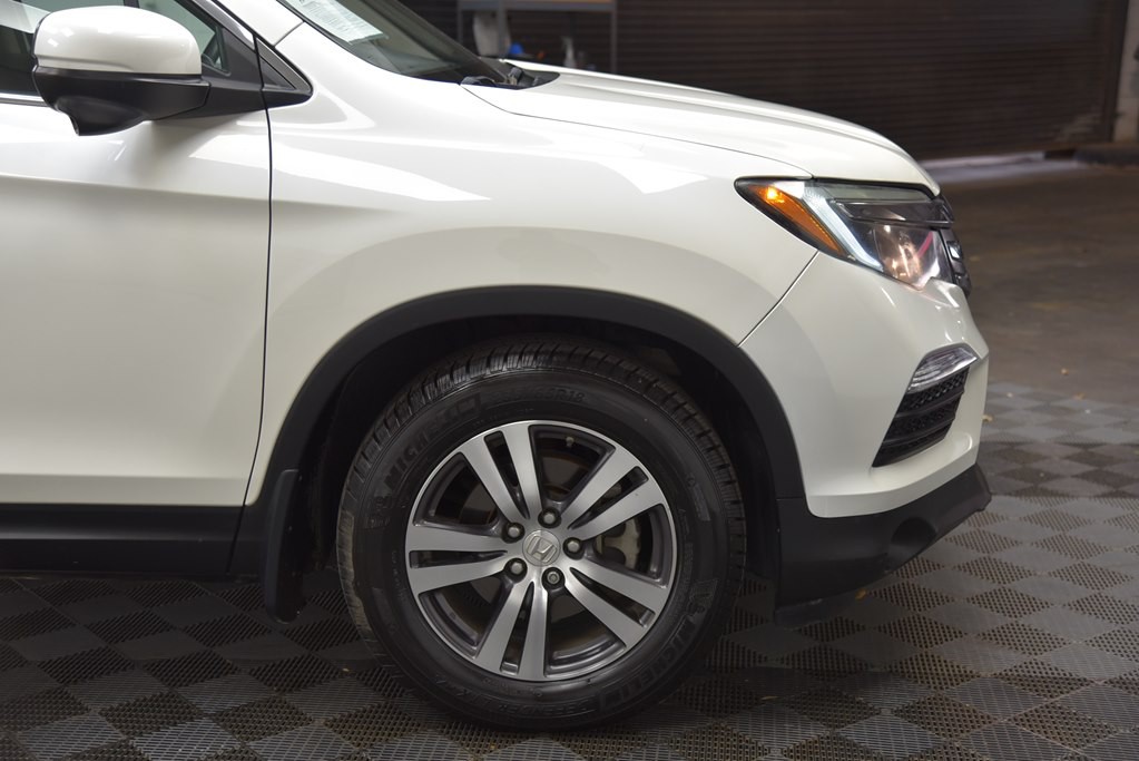 2016 Honda Pilot Image 50