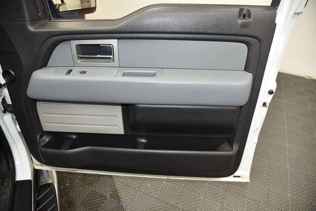 2011 Ford F-150 Image 30