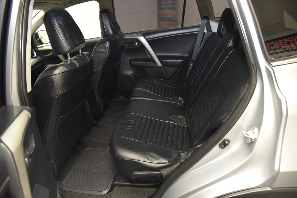 2016 Toyota Rav4 Image 14