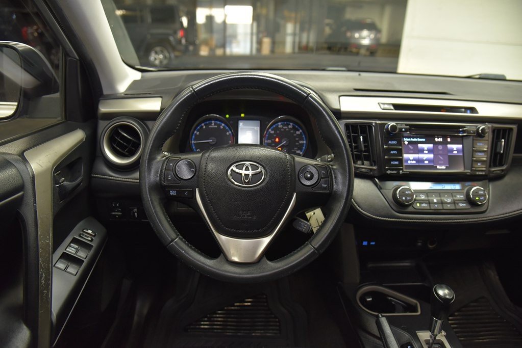 2016 Toyota Rav4 Image 18