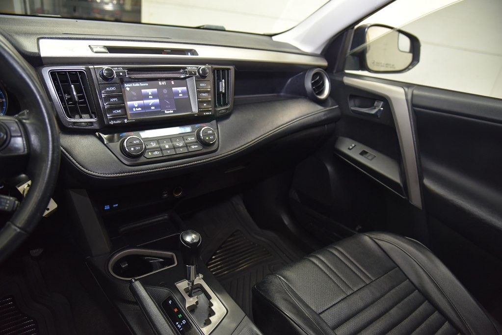 2016 Toyota Rav4 Image 19