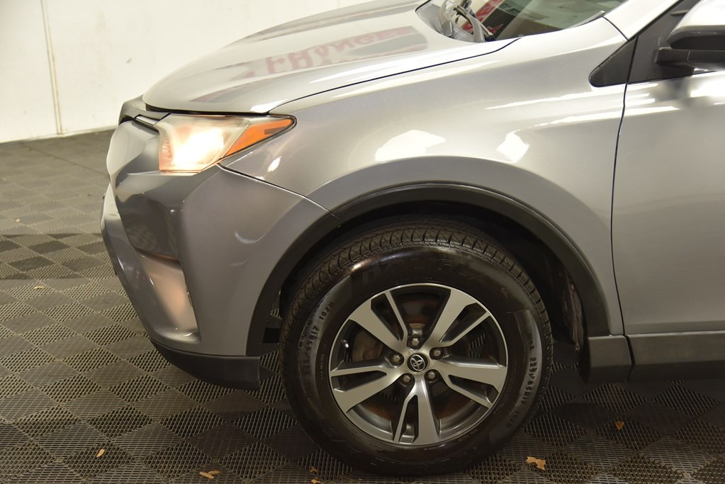 2016 Toyota Rav4 Image 30
