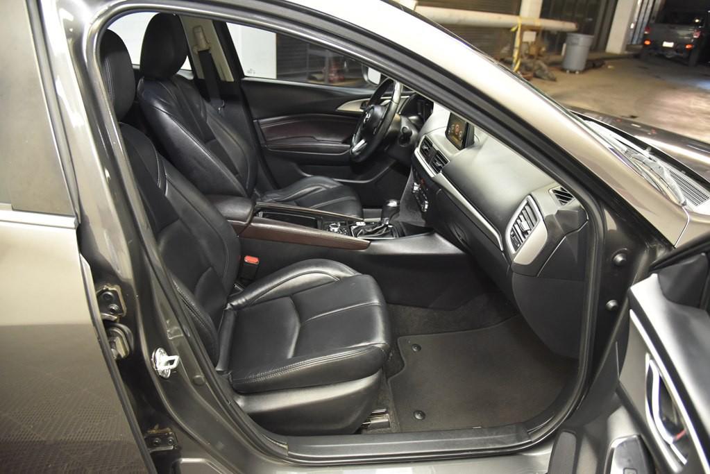 2018 Mazda Mazda3 Image 15