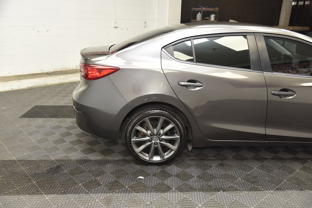 2018 Mazda Mazda3 Image 32