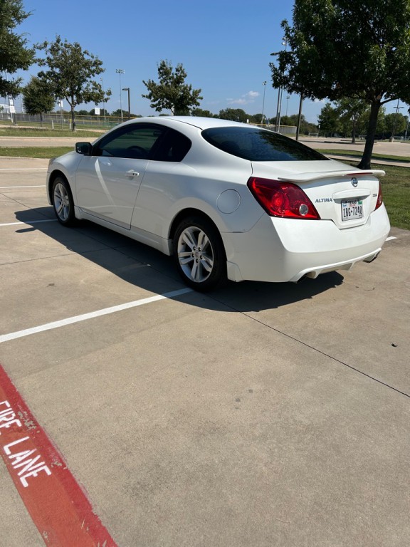 2013 Nissan Altima Image 4