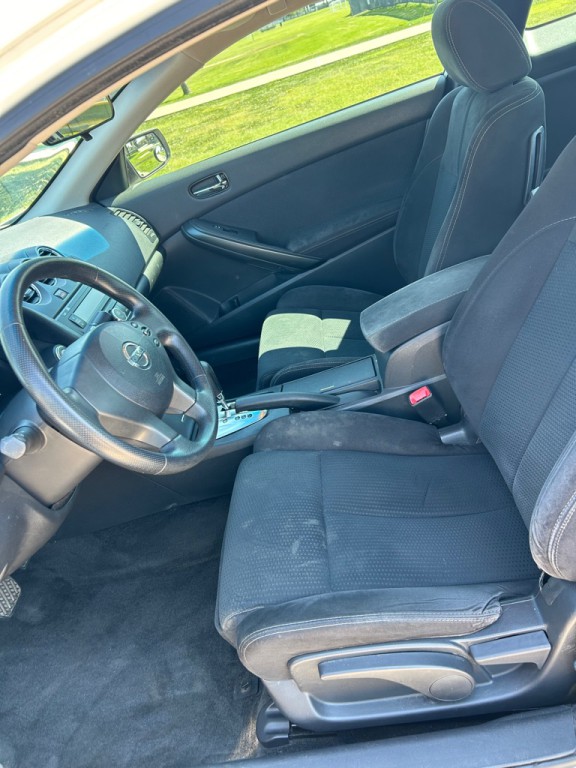 2013 Nissan Altima Image 8