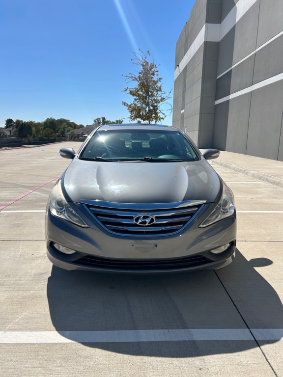 2014 Hyundai Sonata Image 3