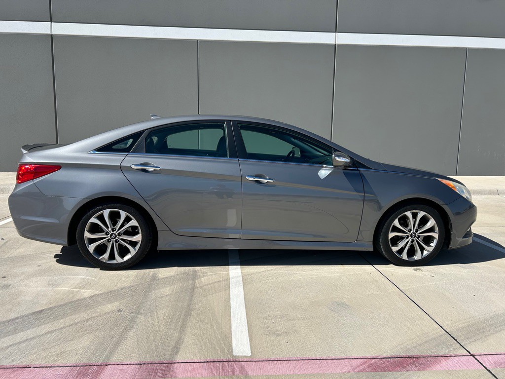 2014 Hyundai Sonata Image 5
