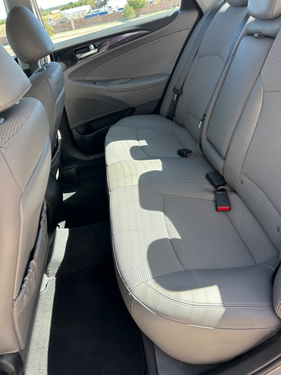 2014 Hyundai Sonata Image 10