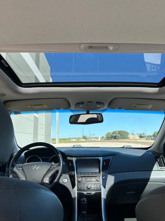 2014 Hyundai Sonata Image 12
