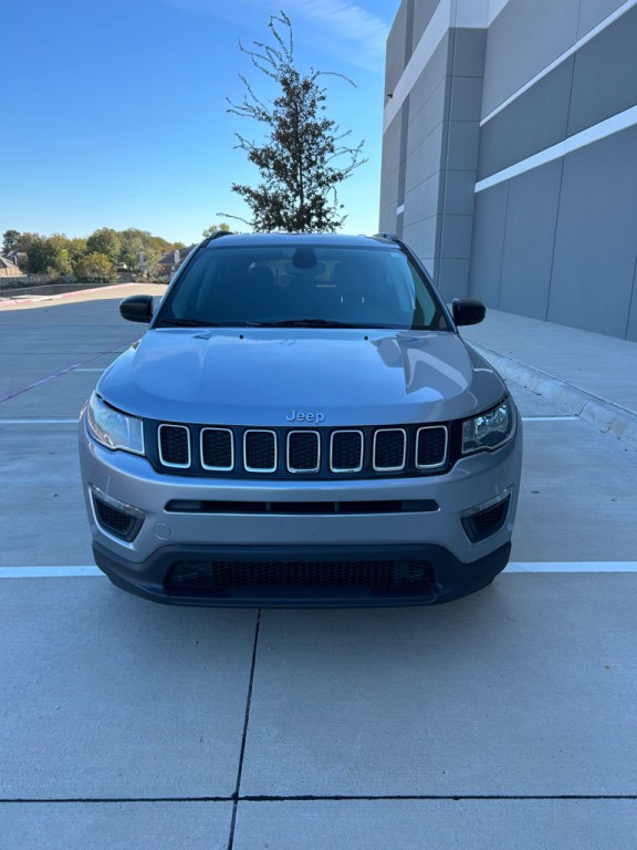 2018 Jeep Compass Image 3