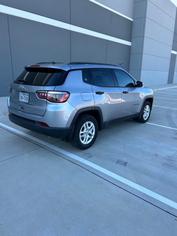2018 Jeep Compass Image 6