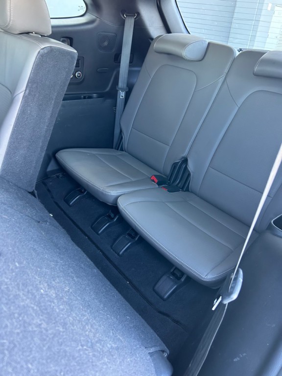 2014 Hyundai Santa Fe Image 10