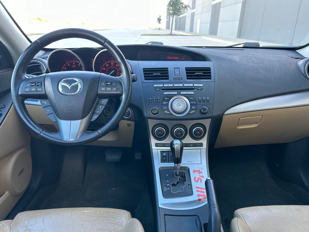 2010 Mazda Mazda3 Image 10