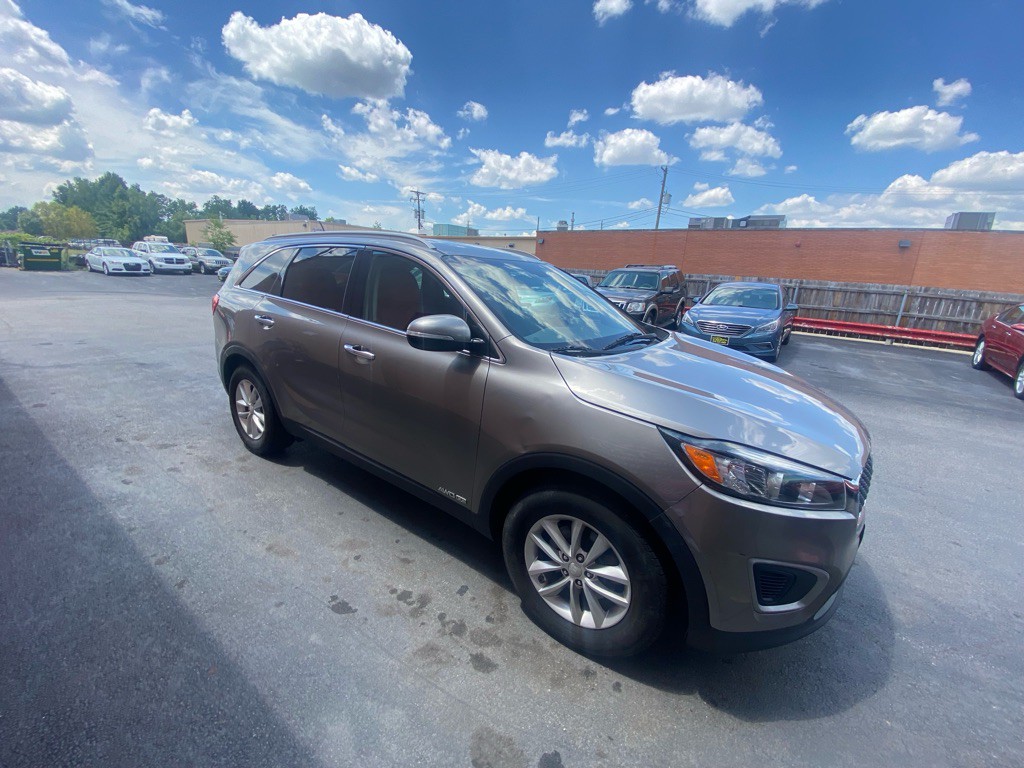 2017 Kia Sorento Image 5