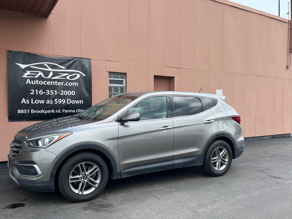 2018 Hyundai Santa Fe Sport Image 2