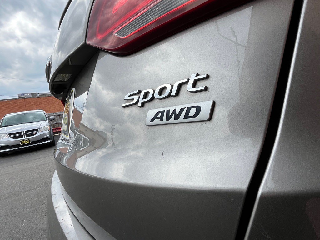 2018 Hyundai Santa Fe Sport Image 11