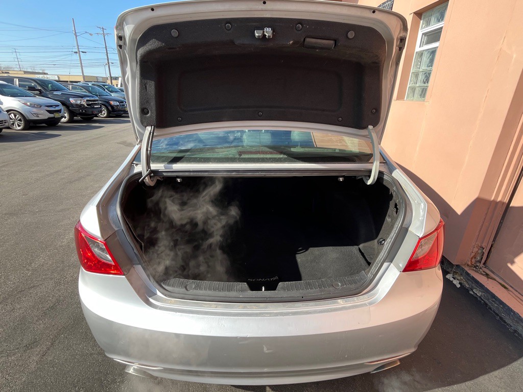 2012 Hyundai Sonata Image 10