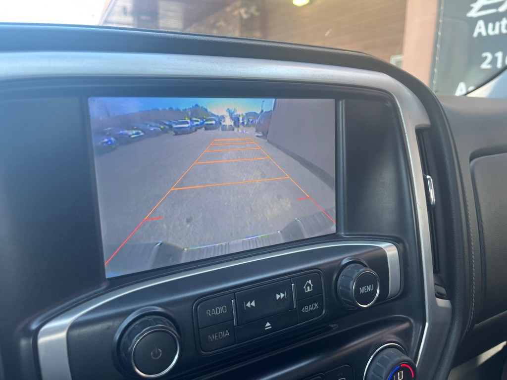 2015 GMC Sierra Image 21