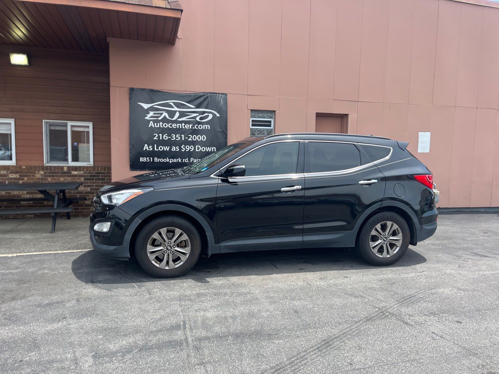 2016 Hyundai Santa Fe Sport Image 2