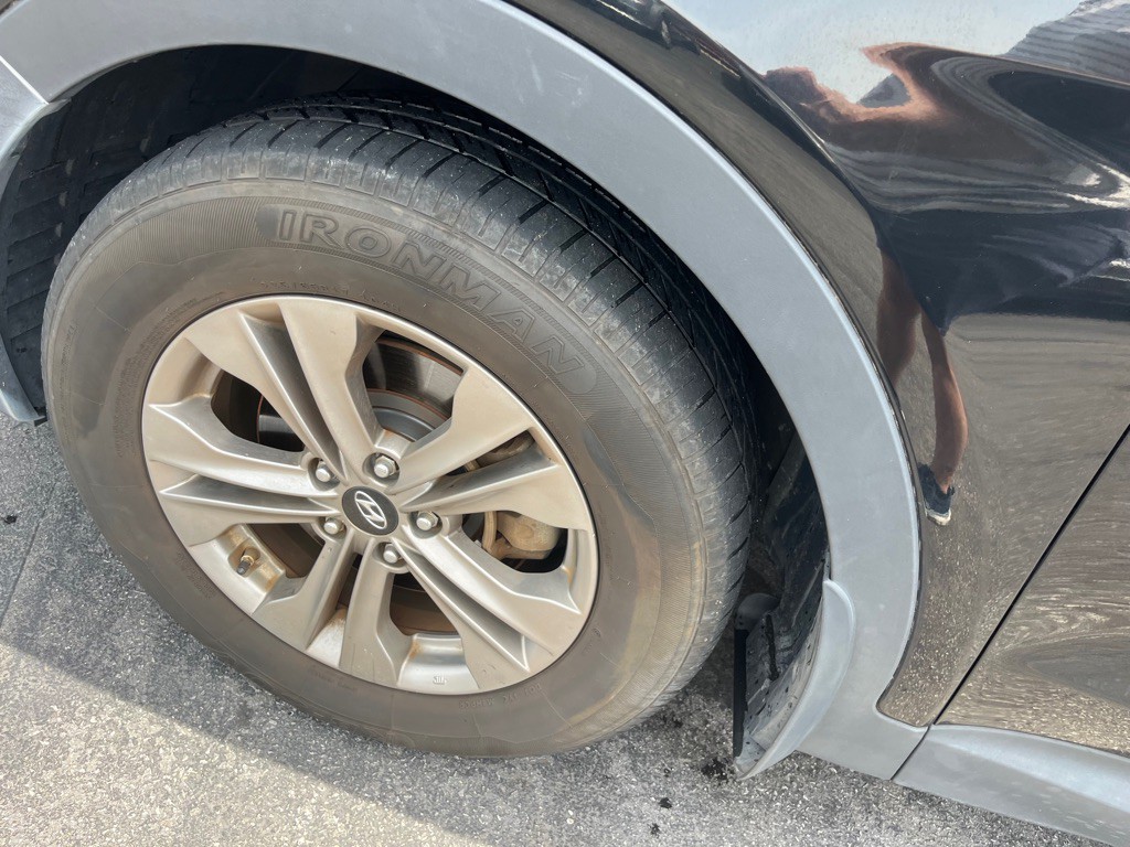2016 Hyundai Santa Fe Sport Image 13