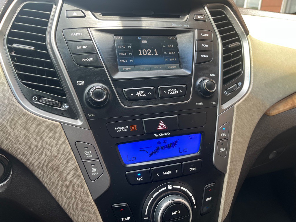 2016 Hyundai Santa Fe Sport Image 16