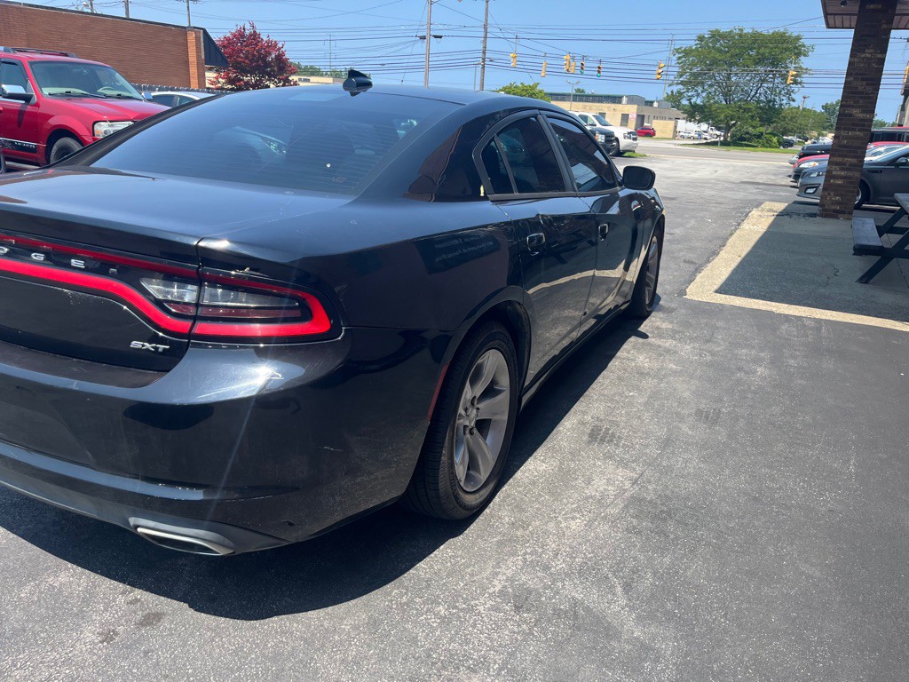 2016 Dodge Charger Image 9