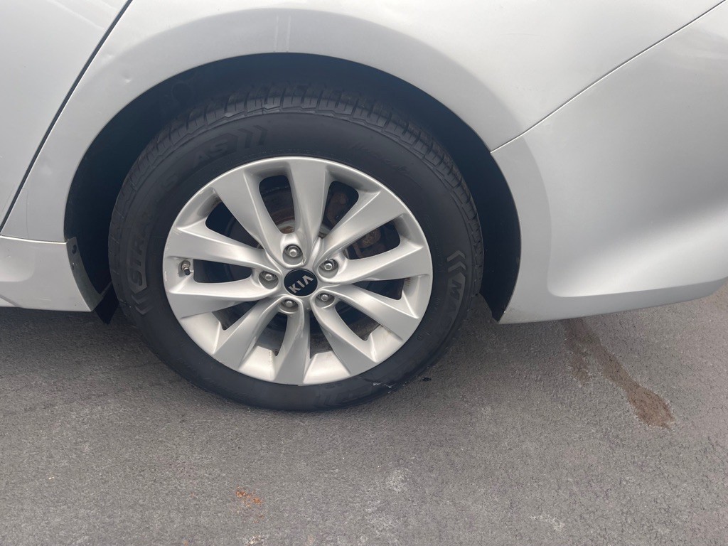 2016 Kia Optima Image 9