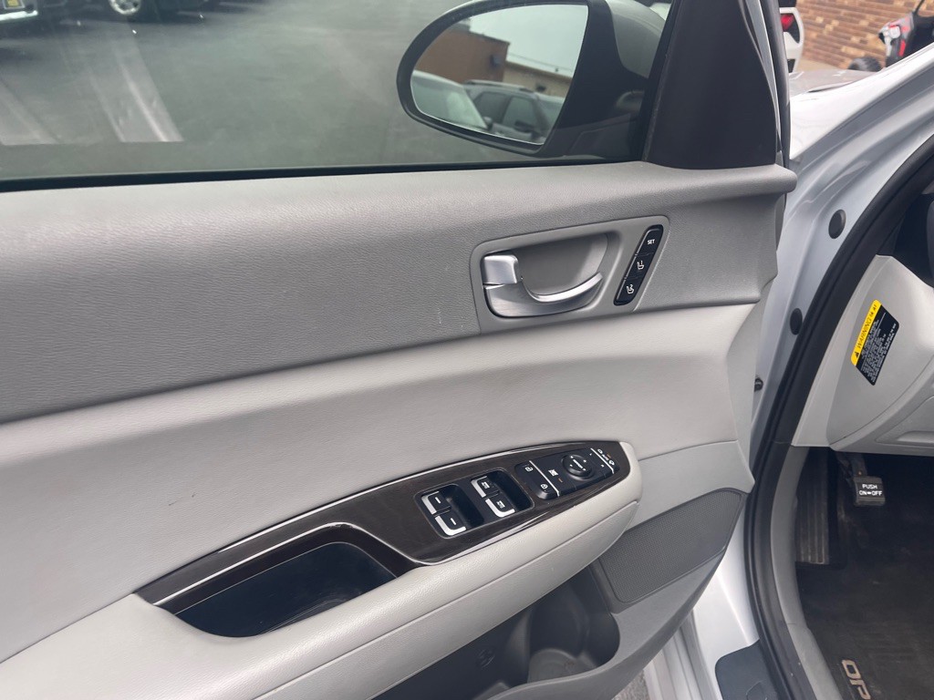 2016 Kia Optima Image 18