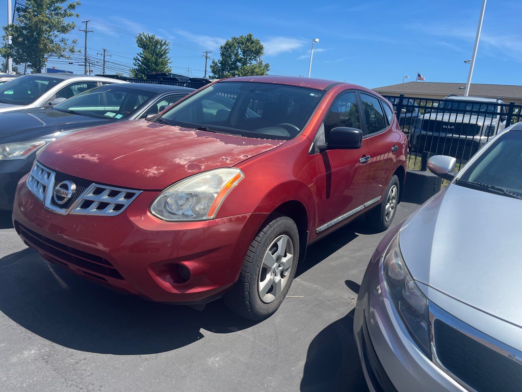 2011 Nissan Rogue Image 2