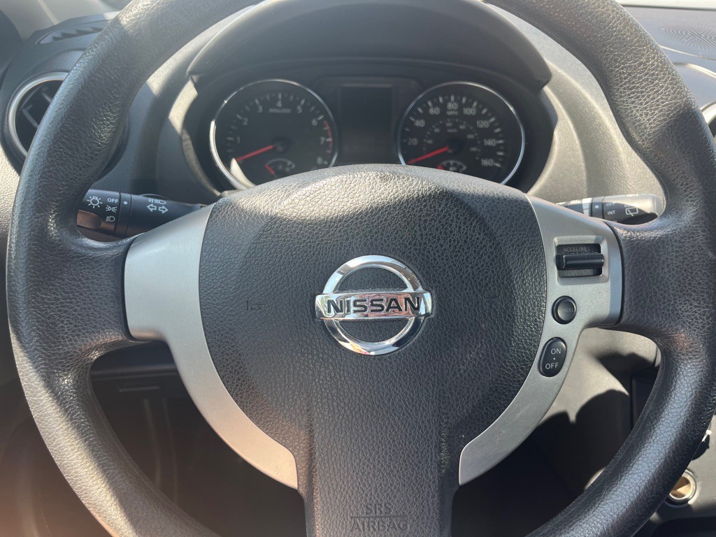 2011 Nissan Rogue Image 9