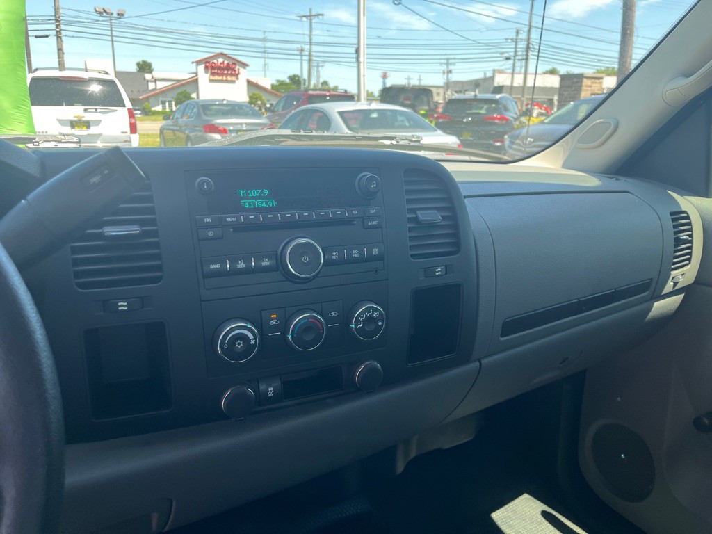 2012 Chevrolet Silverado 1500 Image 13