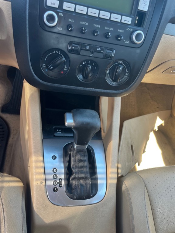 2008 Volkswagen Jetta Image 11