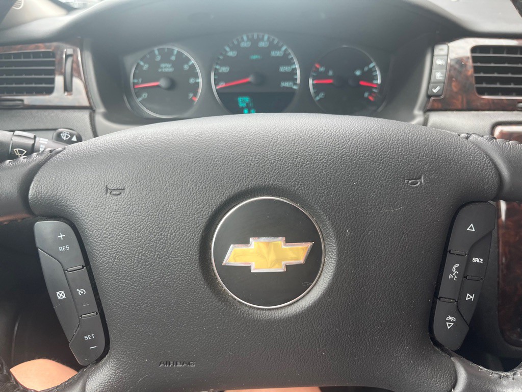 2012 Chevrolet Impala Image 13