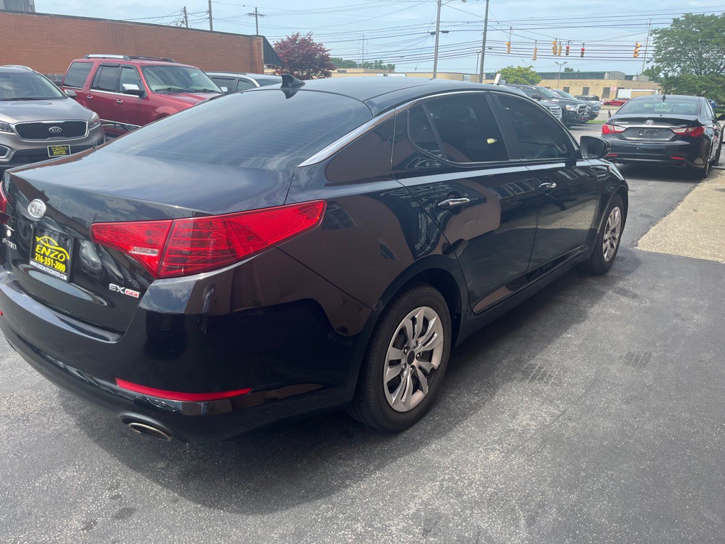2012 Kia Optima Image 8