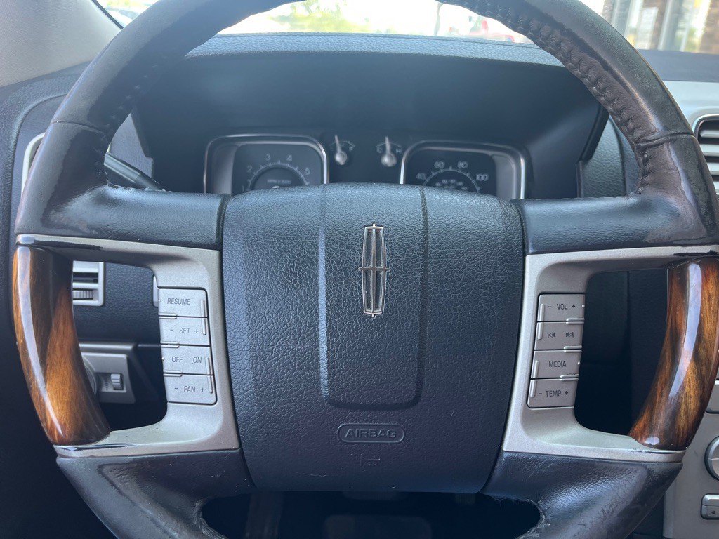 2007 Lincoln MKX Image 18