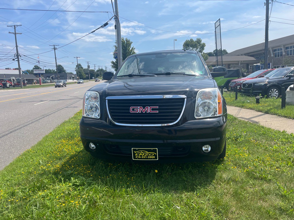 2013 GMC Yukon Image 1