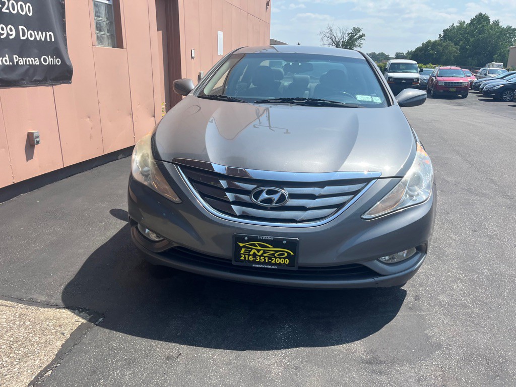 2013 Hyundai Sonata Image 4