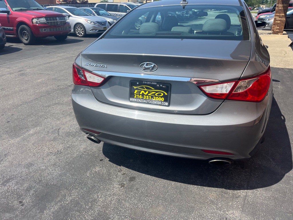 2013 Hyundai Sonata Image 7
