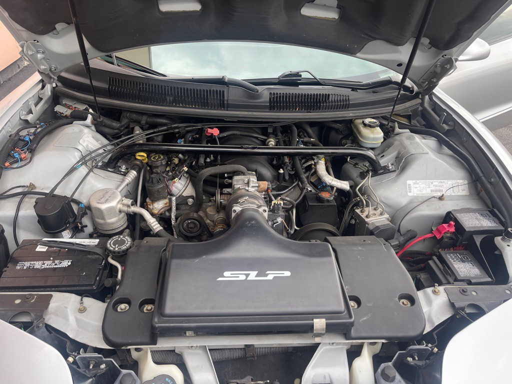 1998 Pontiac Firebird Image 17