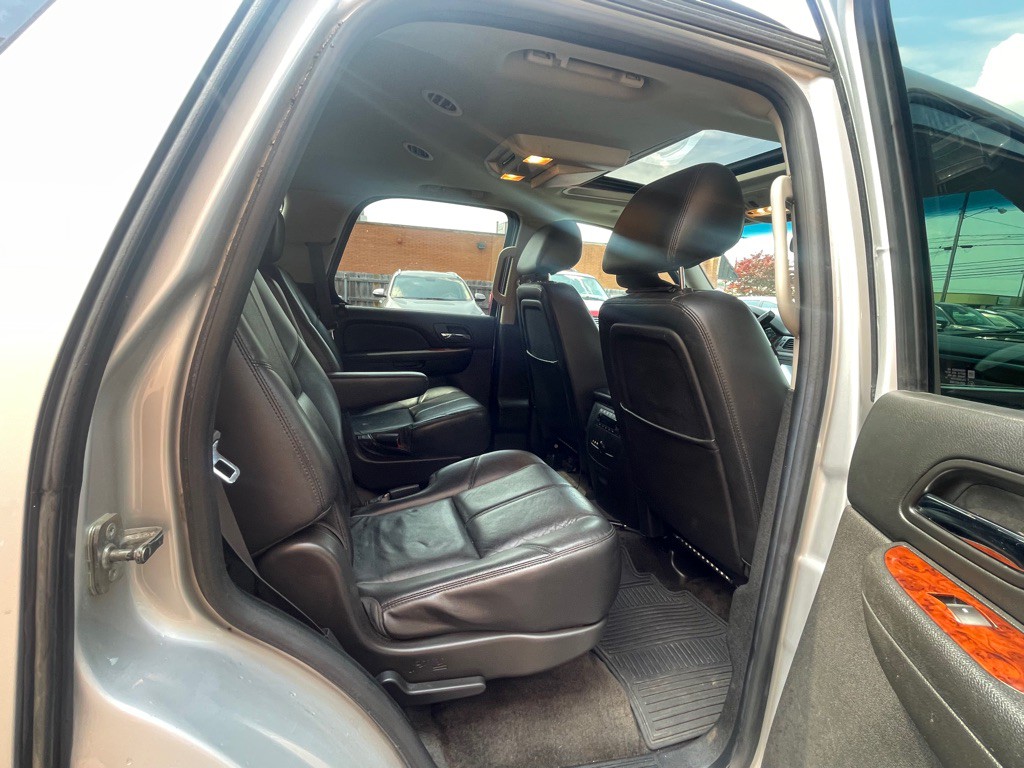 2014 Chevrolet Tahoe Image 6