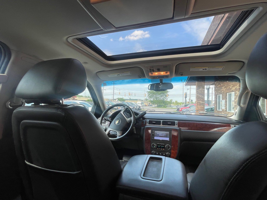 2014 Chevrolet Tahoe Image 8