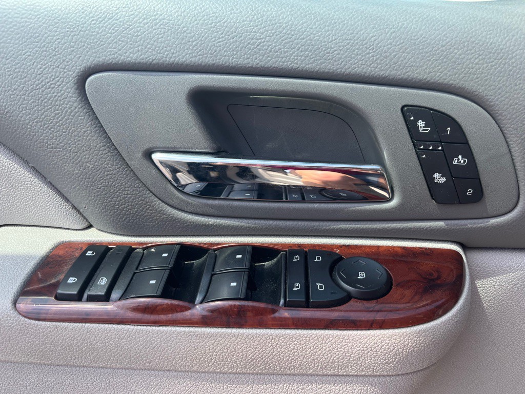 2014 Chevrolet Tahoe Image 15