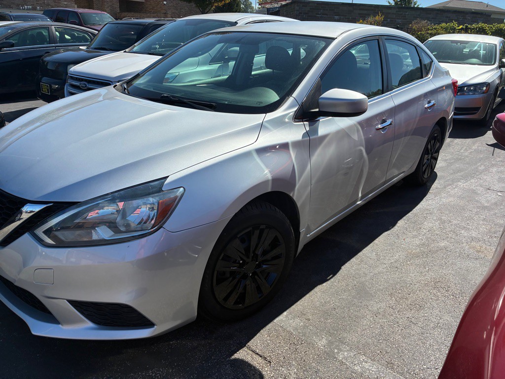 2017 Nissan Sentra Image 9