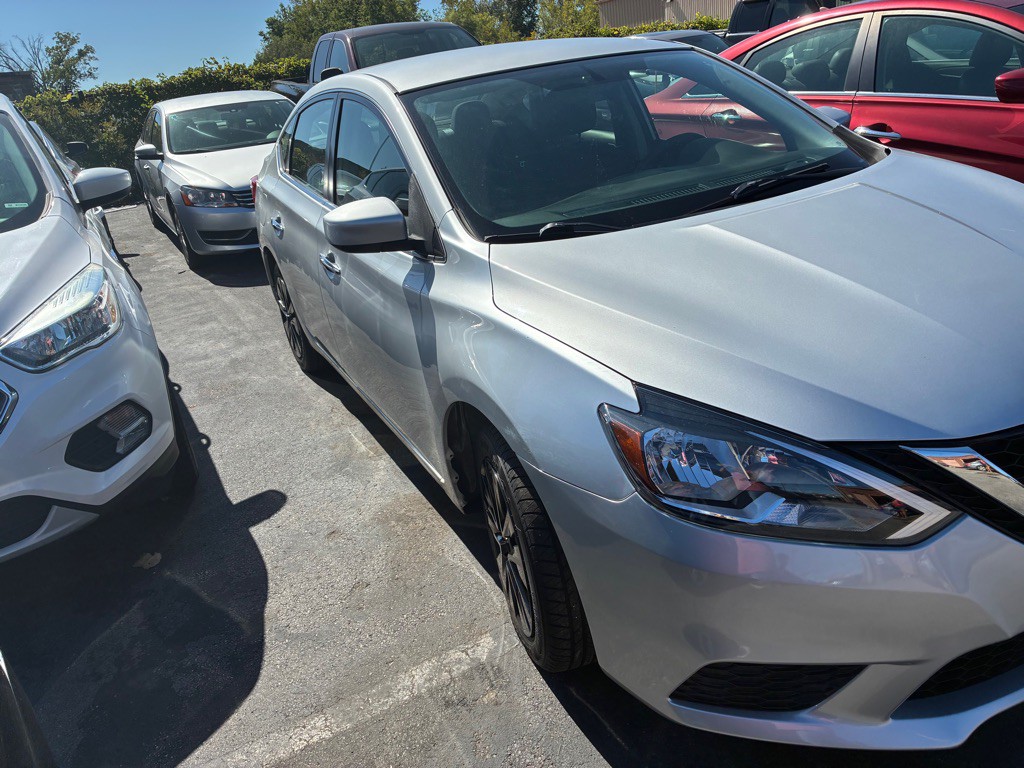2017 Nissan Sentra Image 12