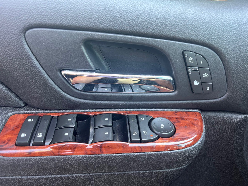 2013 Chevrolet Tahoe Image 3
